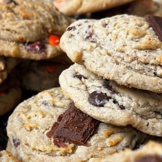 White Chocolate Oat & Craisin