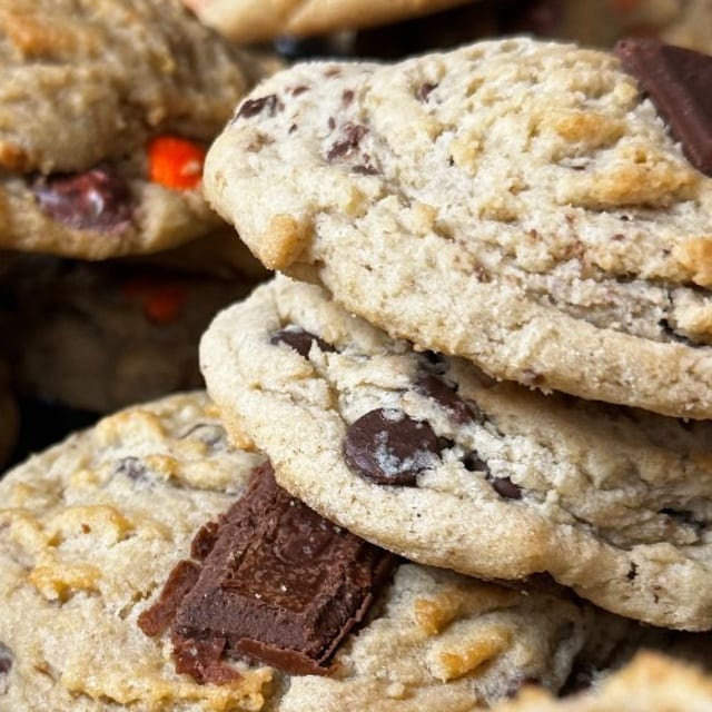 Dozen Cookies.